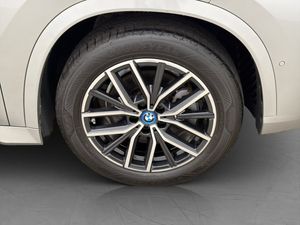 BMW iX1 bild 35