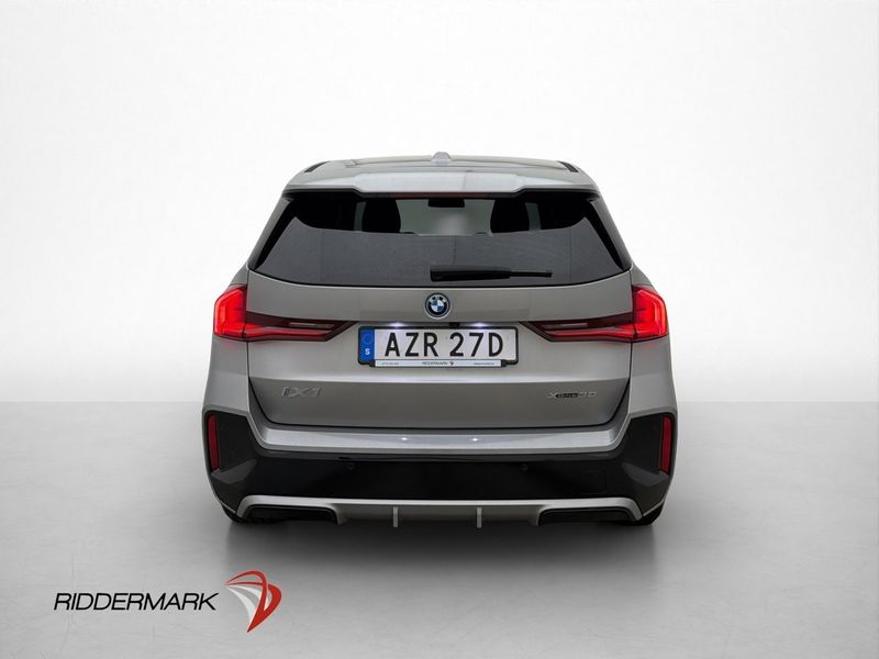 BMW iX1 bild 8