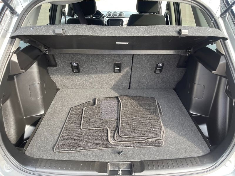 Suzuki Vitara bild 15