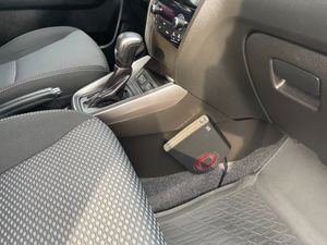 Suzuki Vitara bild 17
