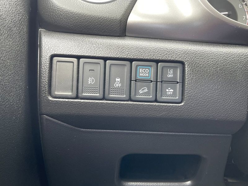 Suzuki Vitara bild 24
