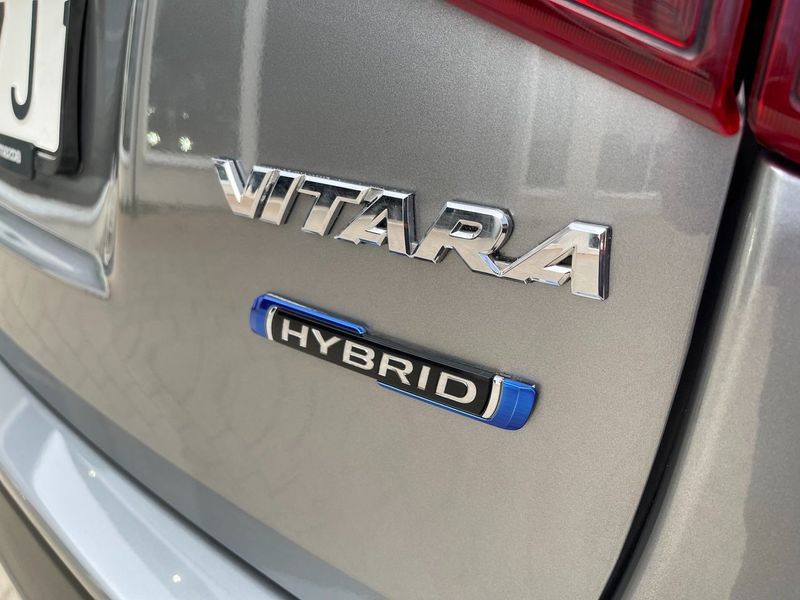 Suzuki Vitara bild 16