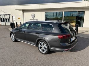 Volkswagen Passat bild 2