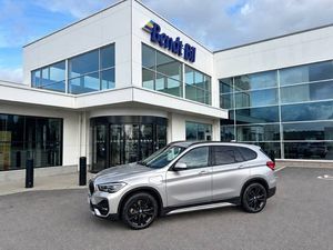 BMW X1 bild 1