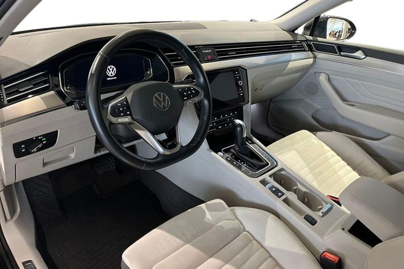 Volkswagen Passat bild 10