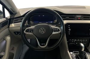 Volkswagen Passat bild 14
