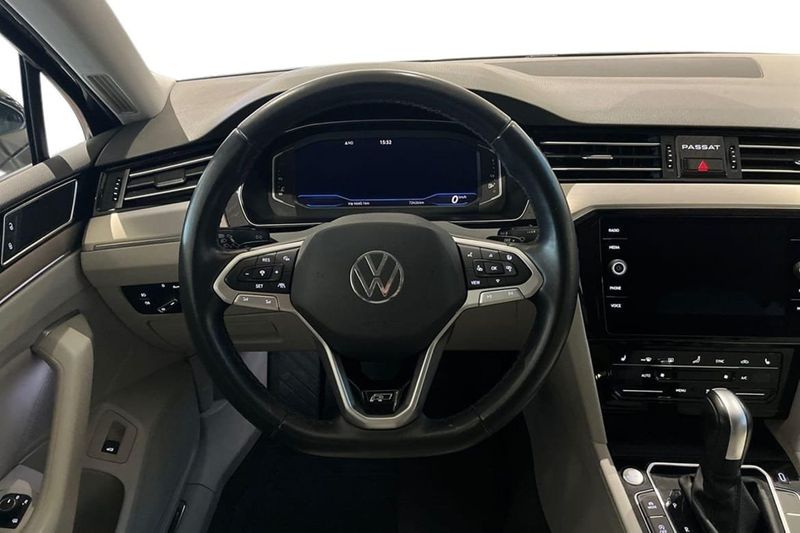Volkswagen Passat bild 14