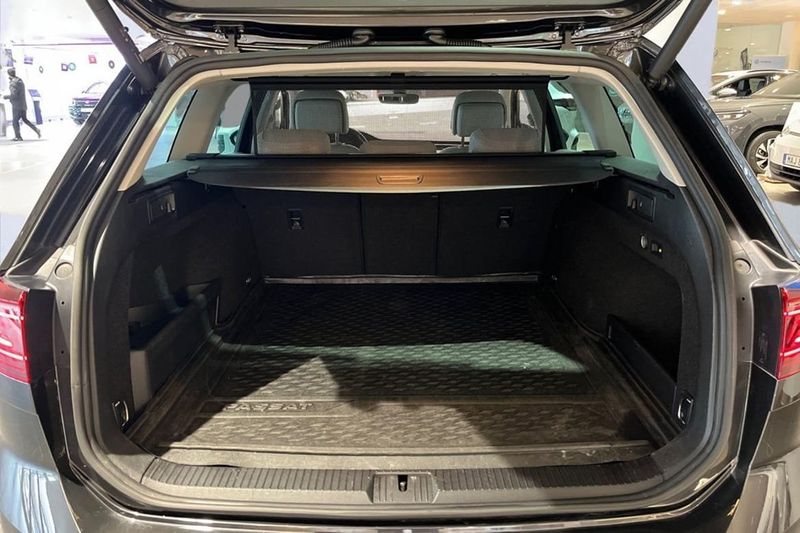 Volkswagen Passat bild 23