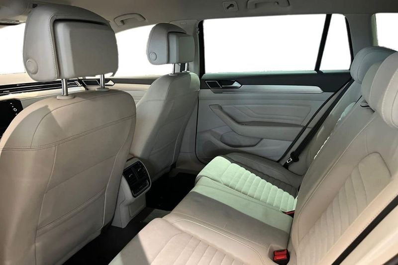 Volkswagen Passat bild 21