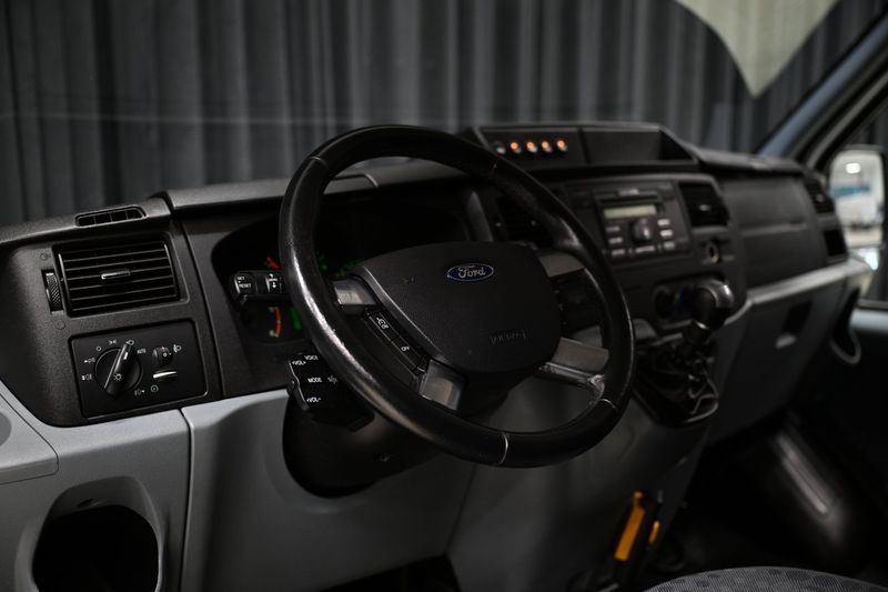 Ford Transit bild 23