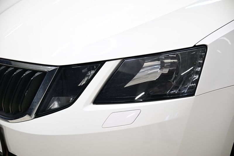 Skoda Octavia bild 2
