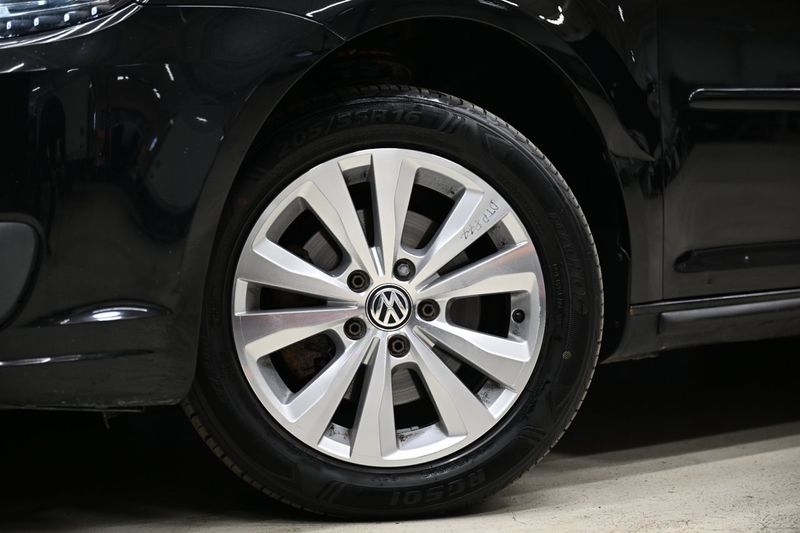 Volkswagen Touran bild 4