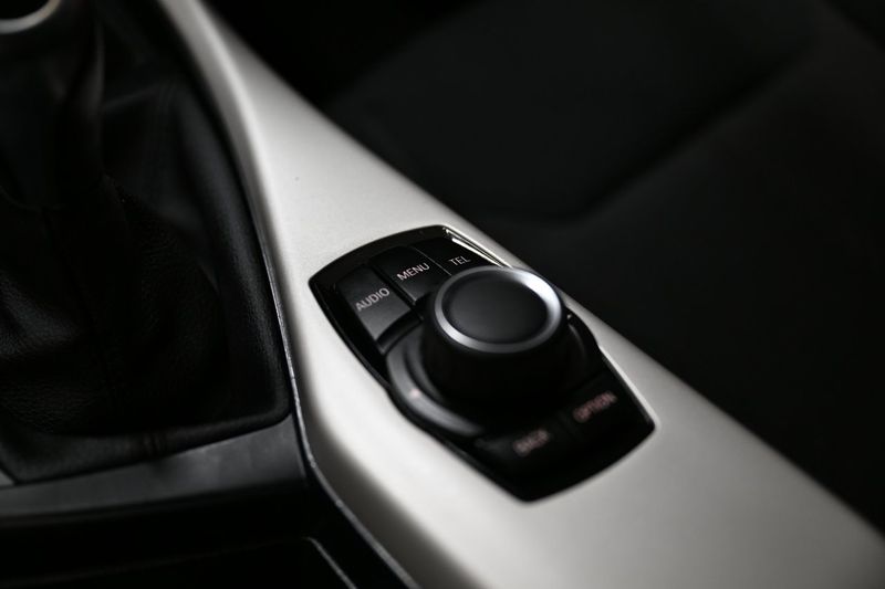 BMW 118 bild 22