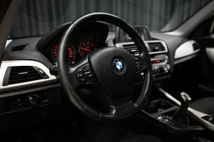BMW 118 bild 12