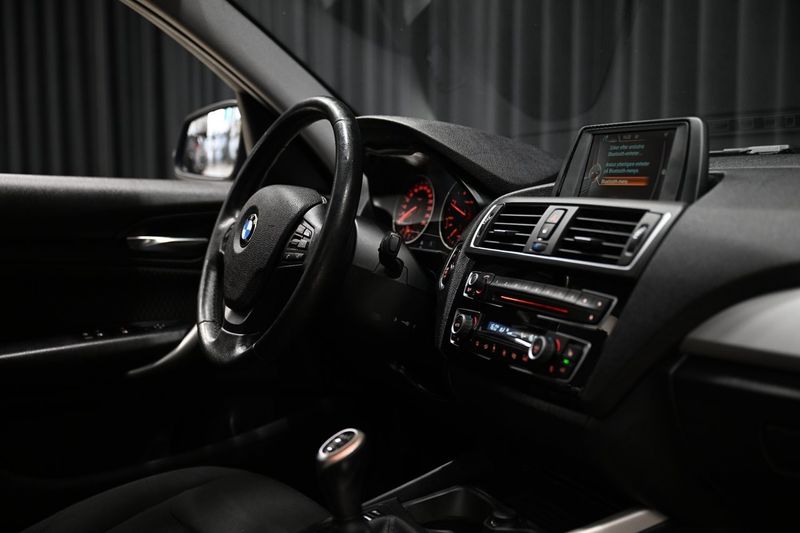 BMW 118 bild 28