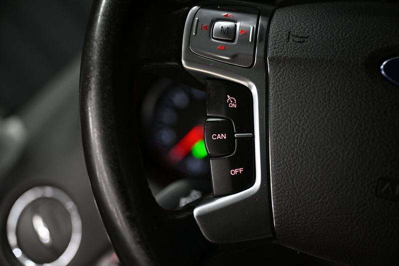 Ford Mondeo bild 16