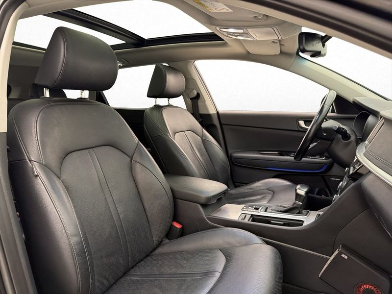 Kia Optima bild 28