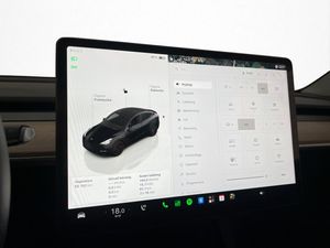 Tesla Model Y bild 19