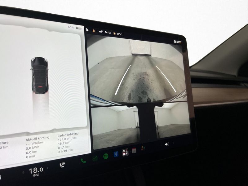 Tesla Model Y bild 25