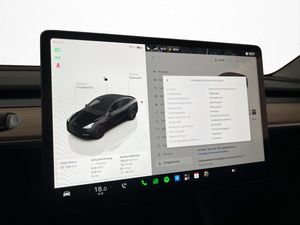 Tesla Model Y bild 15