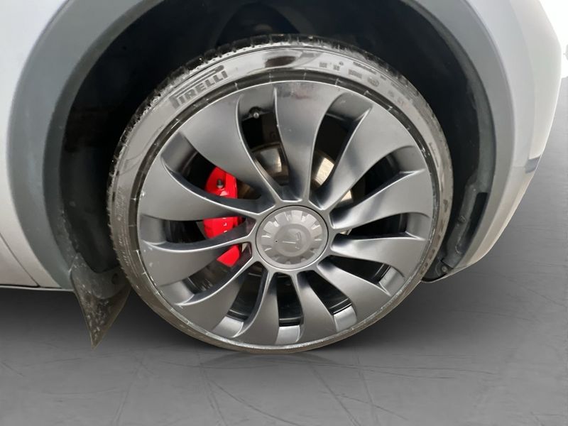 Tesla Model Y bild 34