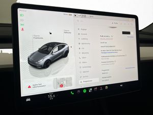 Tesla Model Y bild 23