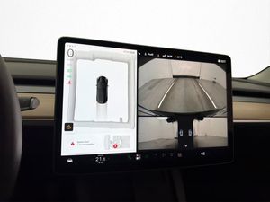 Tesla Model 3 bild 22