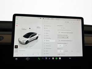 Tesla Model 3 bild 23