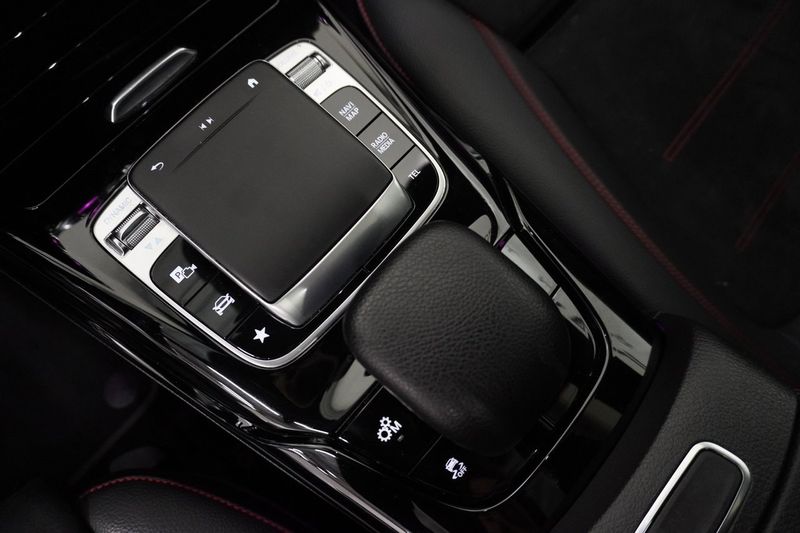 Mercedes A35 AMG bild 16