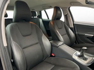 Volvo V60 bild 15