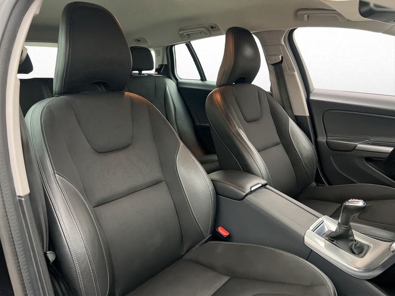 Volvo V60 bild 15