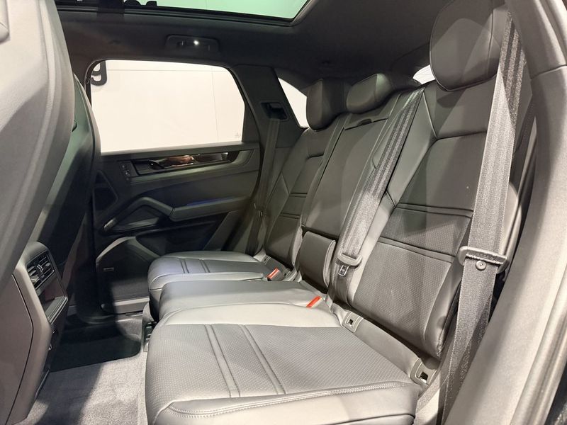 Porsche Cayenne bild 25