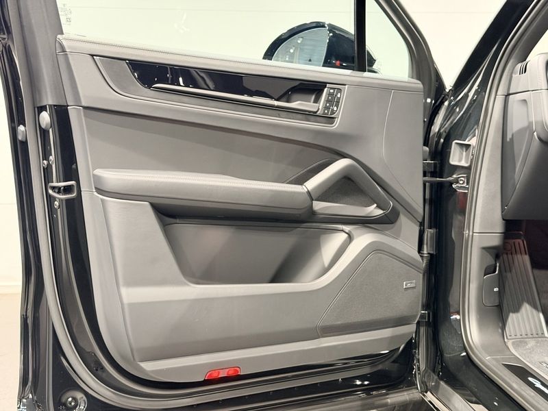 Porsche Cayenne bild 15