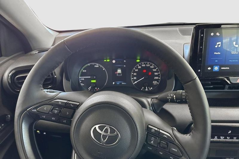 Toyota Yaris bild 11