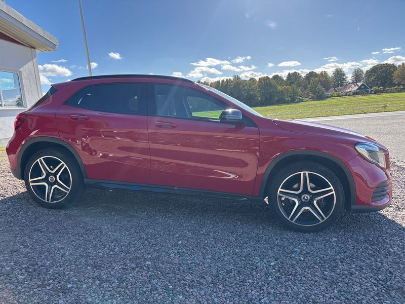 Mercedes GLA200 bild 2