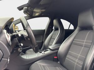 Mercedes CLA220 bild 20