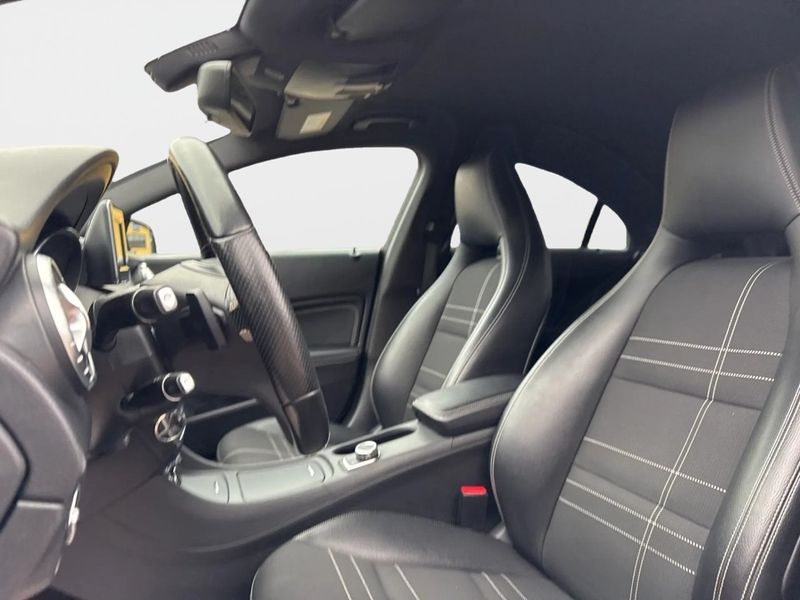 Mercedes CLA220 bild 20