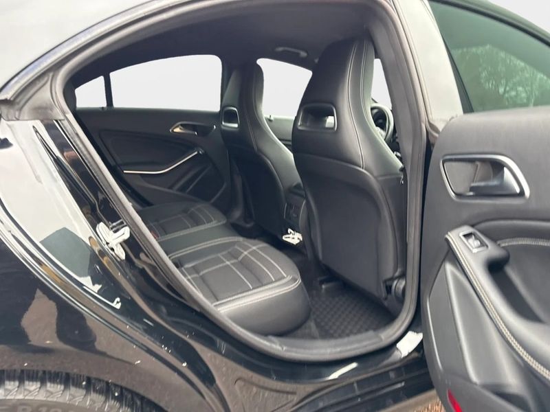 Mercedes CLA220 bild 28