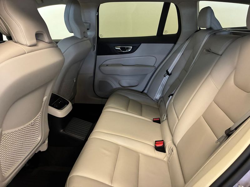 Volvo V60 bild 20