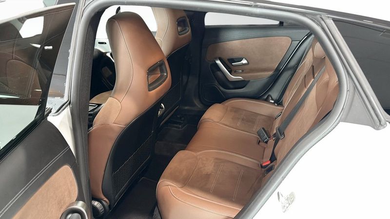 Mercedes CLA250 bild 7