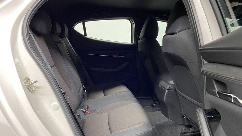Mazda 3 bild 5