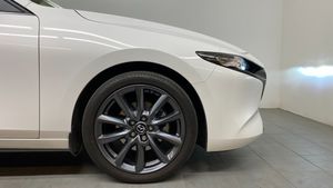 Mazda 3 bild 17
