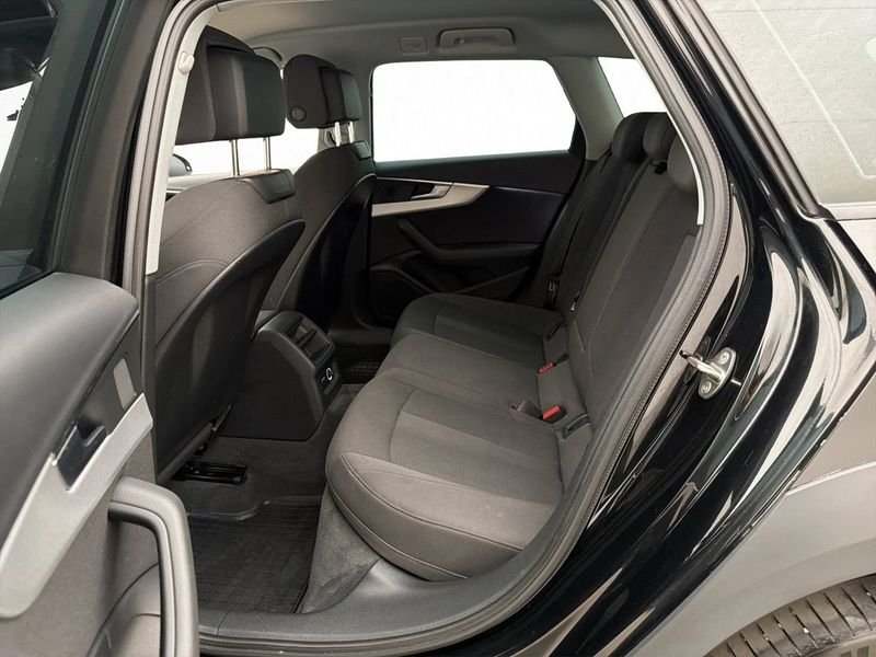 Audi A4 Allroad bild 13