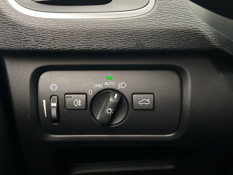 Volvo V40 bild 23