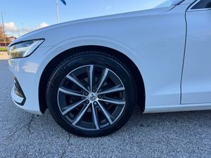Volvo V60 bild 9