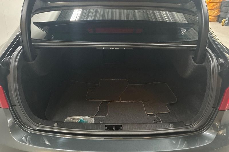 Volvo S60 bild 10