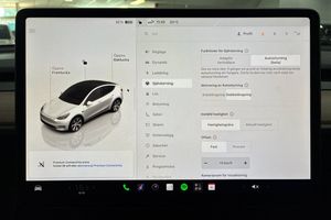 Tesla Model Y bild 22