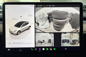 Tesla Model Y bild 17