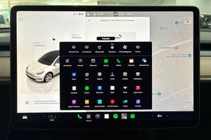 Tesla Model Y bild 26