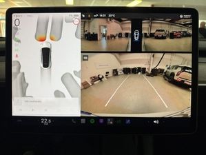 Tesla Model Y bild 19